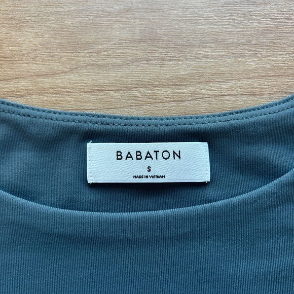 Aritzia Babaton Contour Crewneck Longsleeve Bodysuit (Green/Gray) - Picture 3 of 6